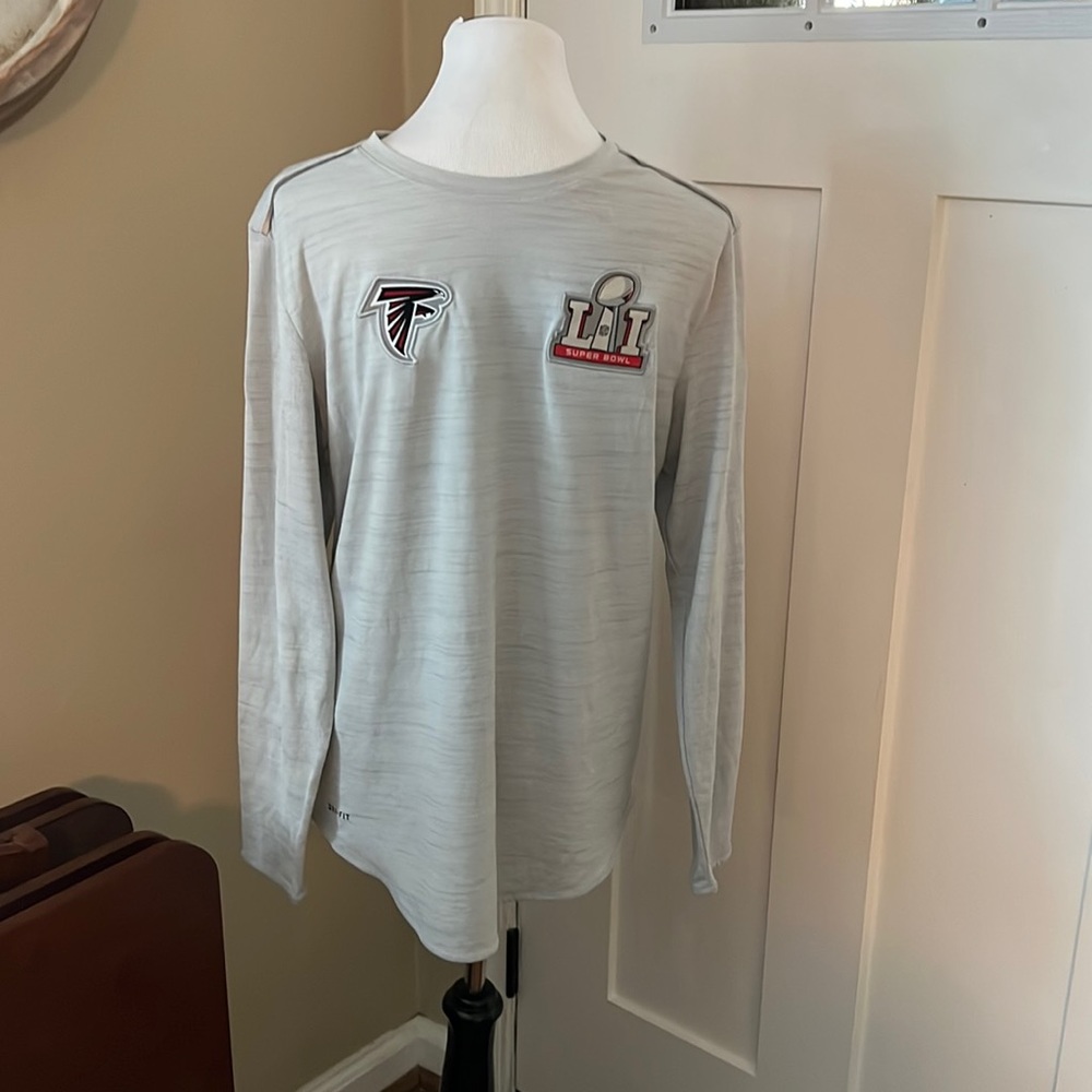 Nike DRI FIT Falcons Super Bowl Shirt